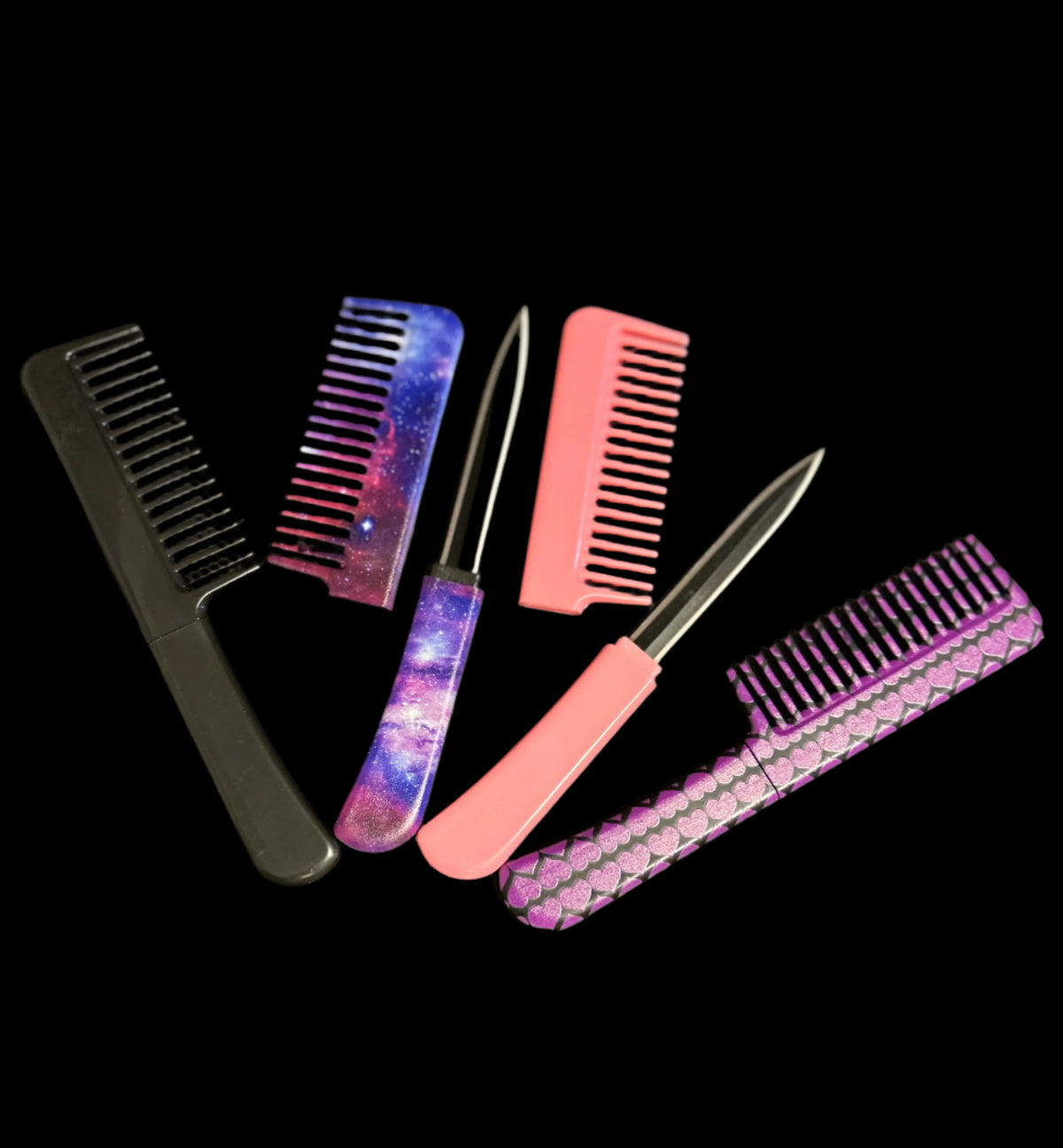 Discreet Comb Discrete Combs – Love, Snow by Shae